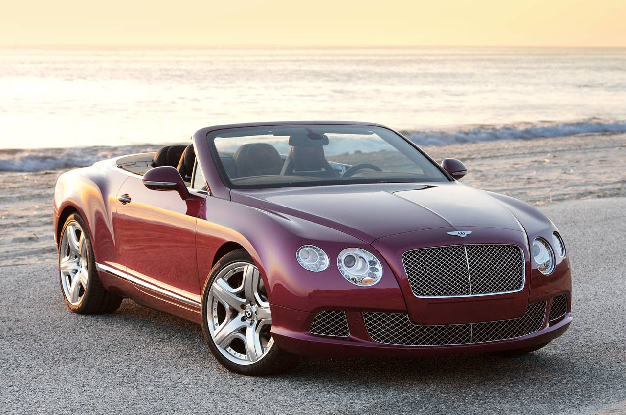 2012 Bentley Continental GTC front 3/4 view