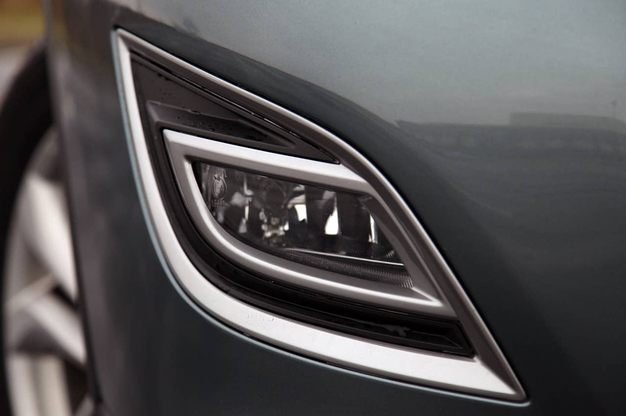 2012 Mazda CX-9 fog light