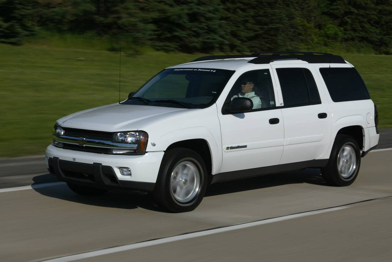 2004 Chevy Trailblazer Displacement on Demand. X04CT_TB009