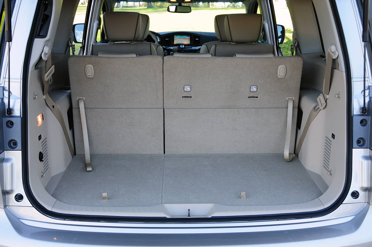 2011 Nissan Quest rear cargo area