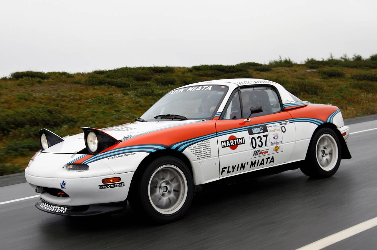 Flyin' Miata V8 Targa MX-5 Miata driving