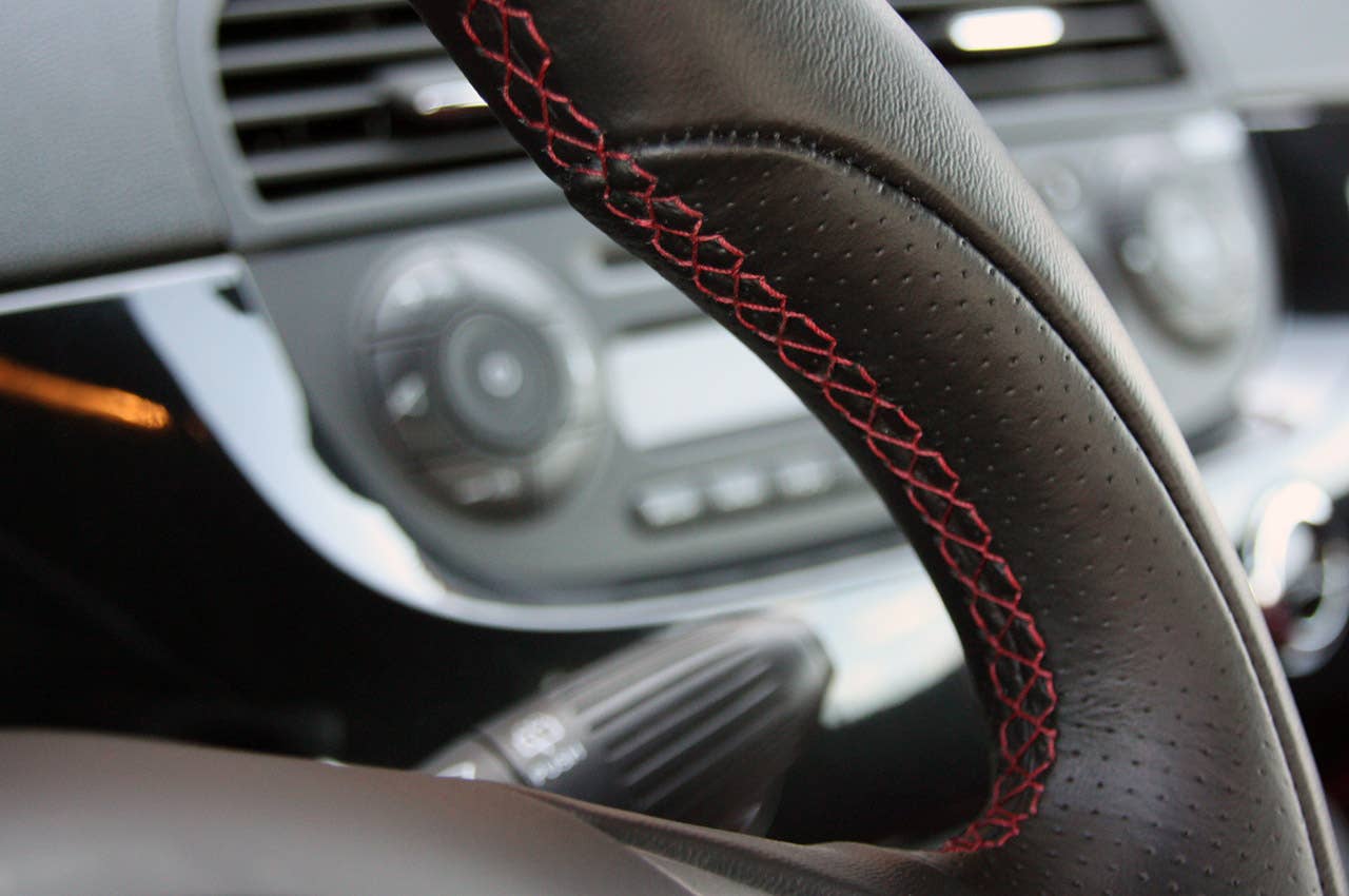 2012 Fiat 500 Abarth steering wheel stitching