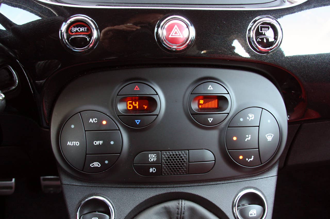 2012 Fiat 500 Abarth climate controls