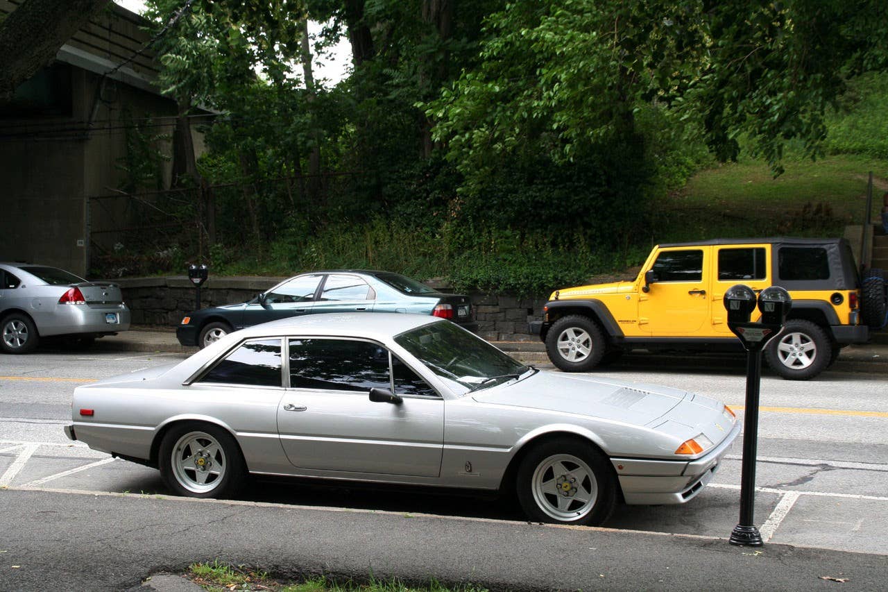 Ferrari 400i. All class.