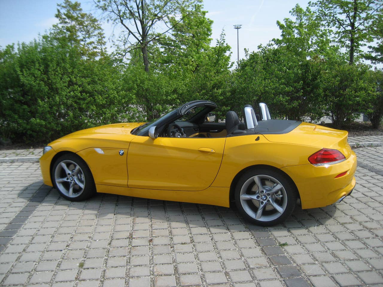 BMW Z4 Design Package Pure Impulse (05/2010)