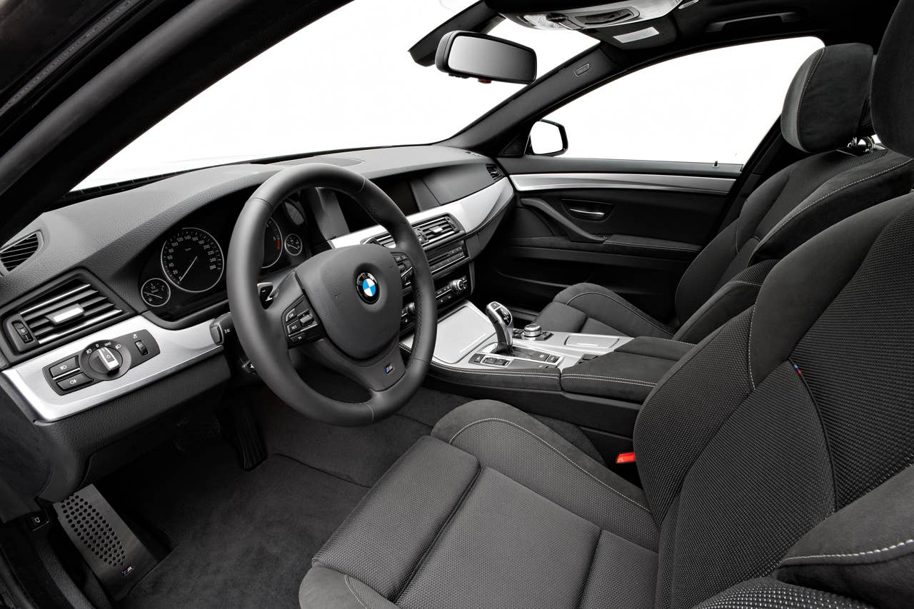 BMW 5 Series Sports Package Interior (06/2010).