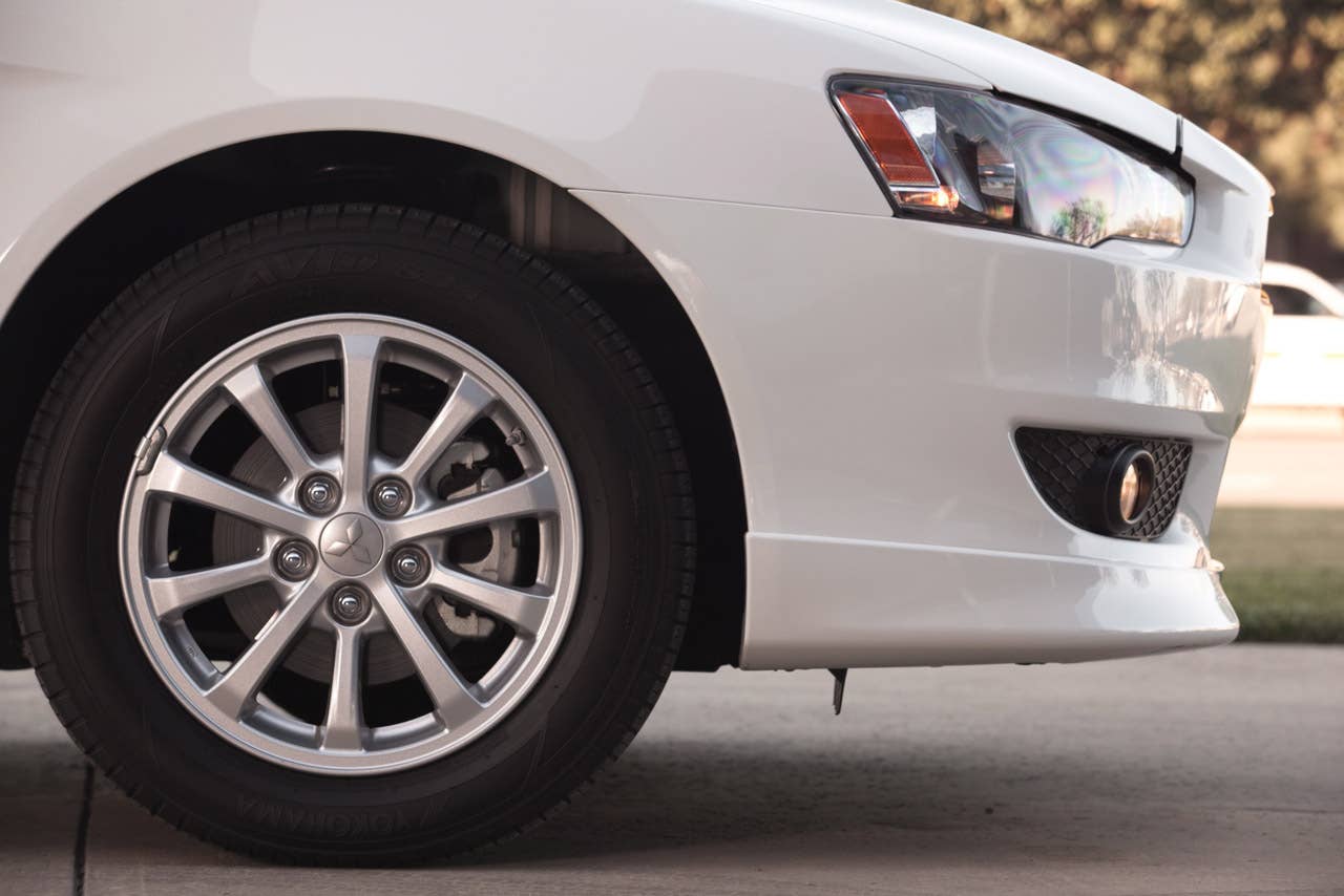 2010 Mitsubishi Lancer ES.