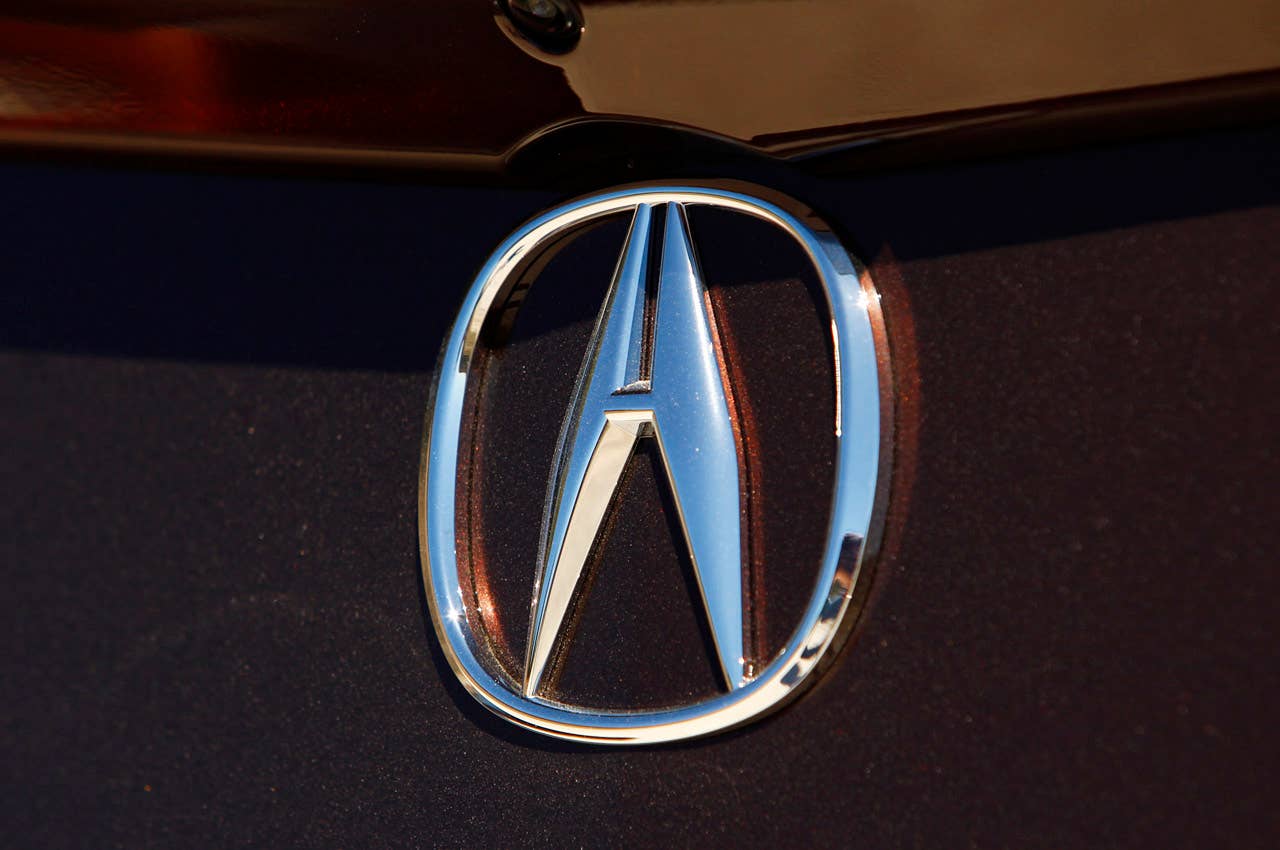 2012 Acura TL badge