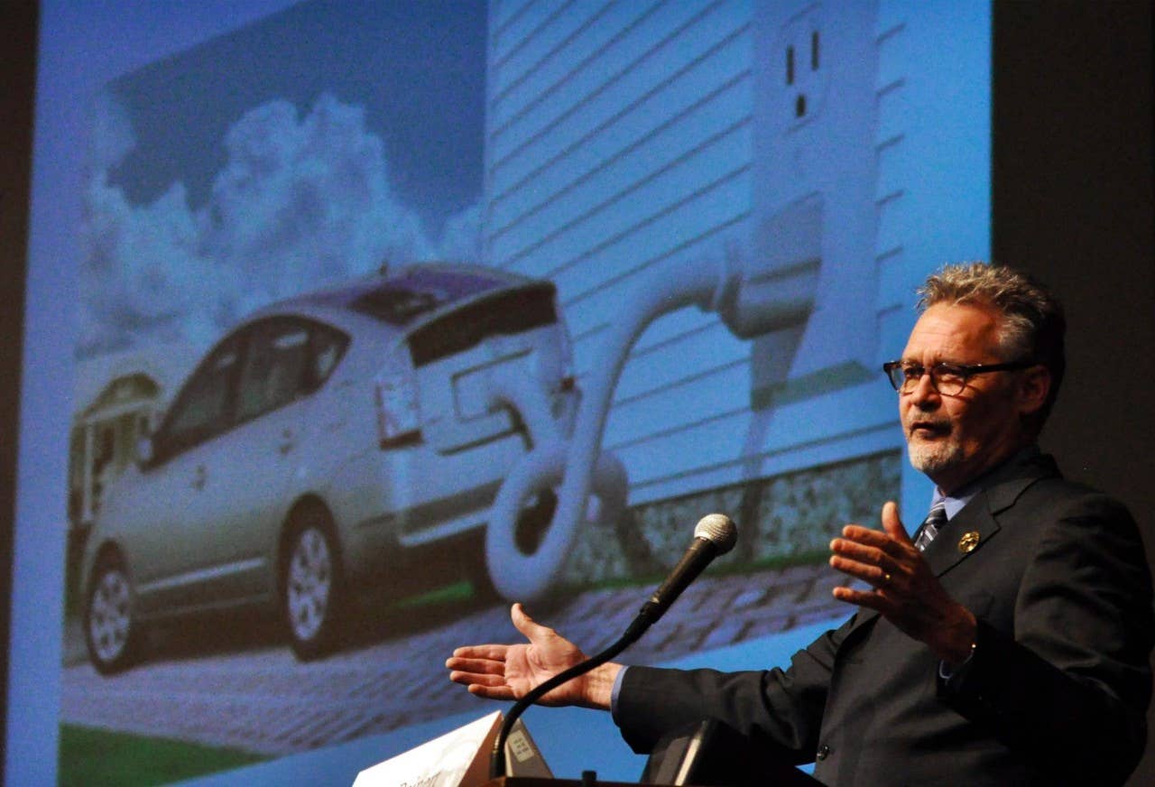 smart grid prius plug-in