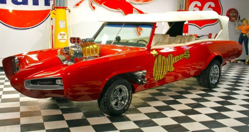 Monkeemobile front 3/4