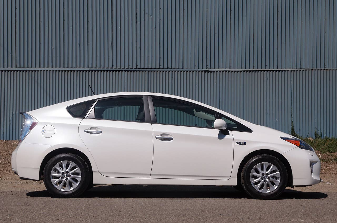 2012 Toyota Prius Plug-In side view