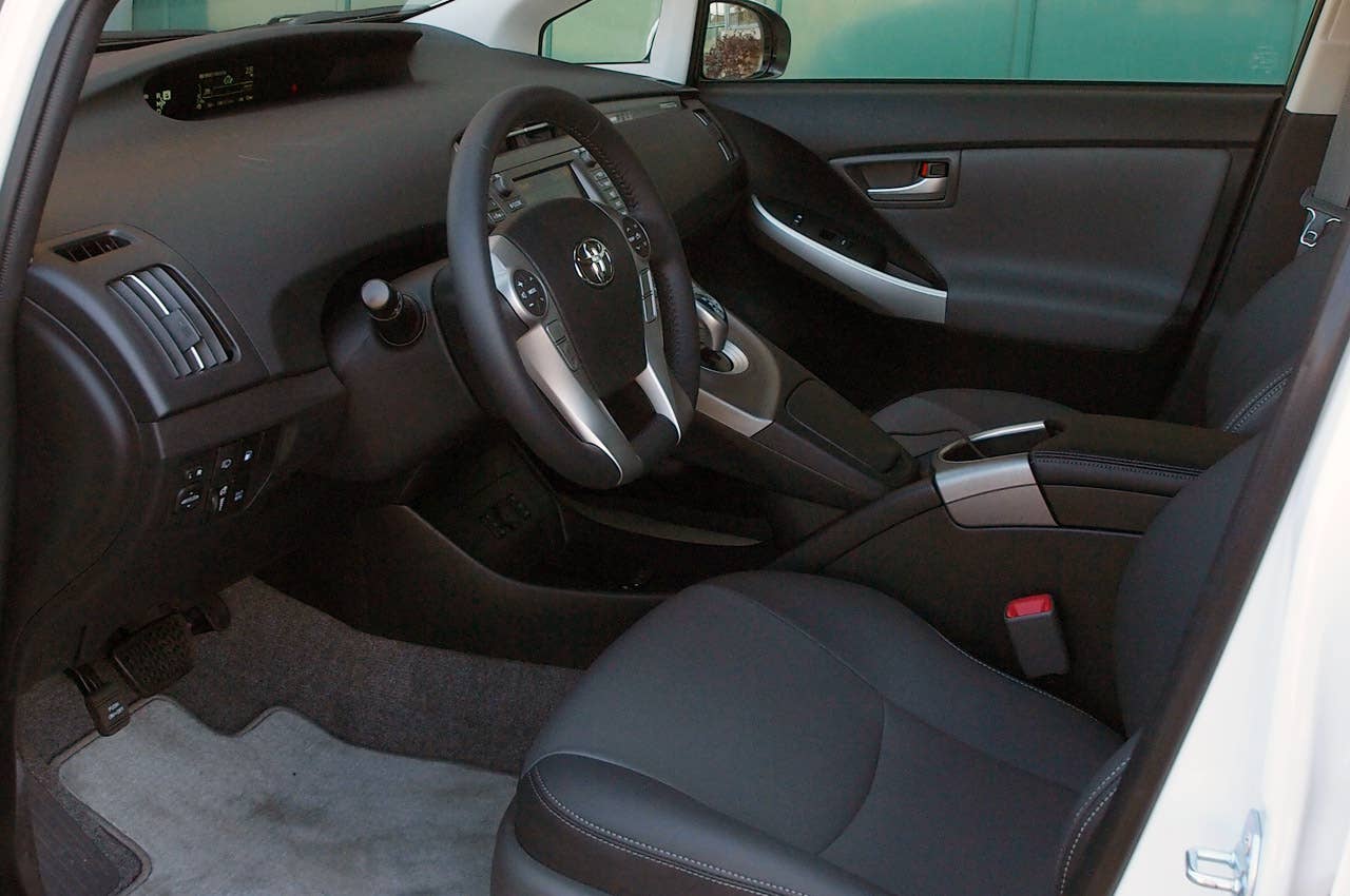 2012 Toyota Prius Plug-In interior