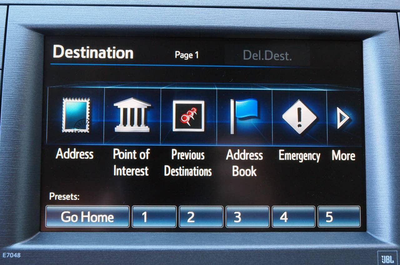 2012 Toyota Prius Plug-In navigation system