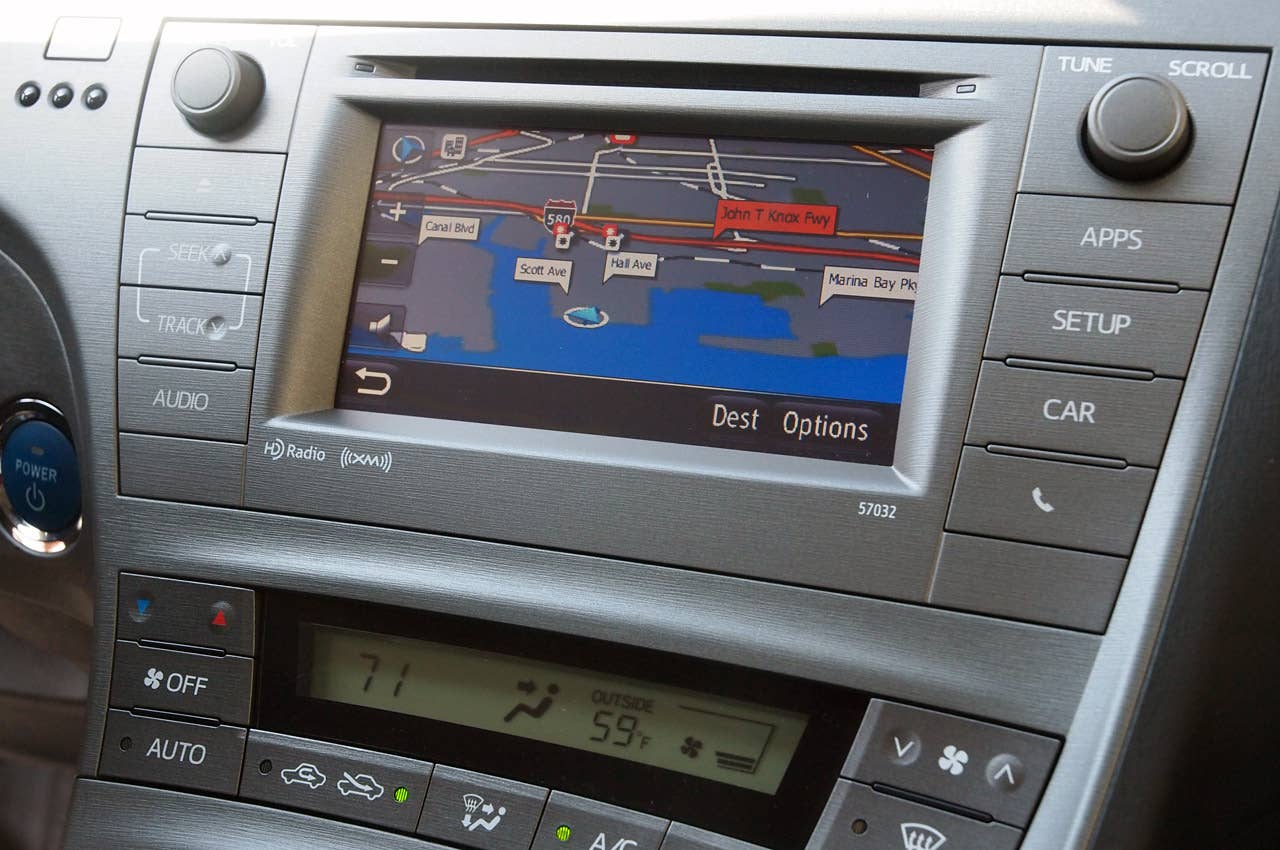 2012 Toyota Prius Plug-In instrument panel
