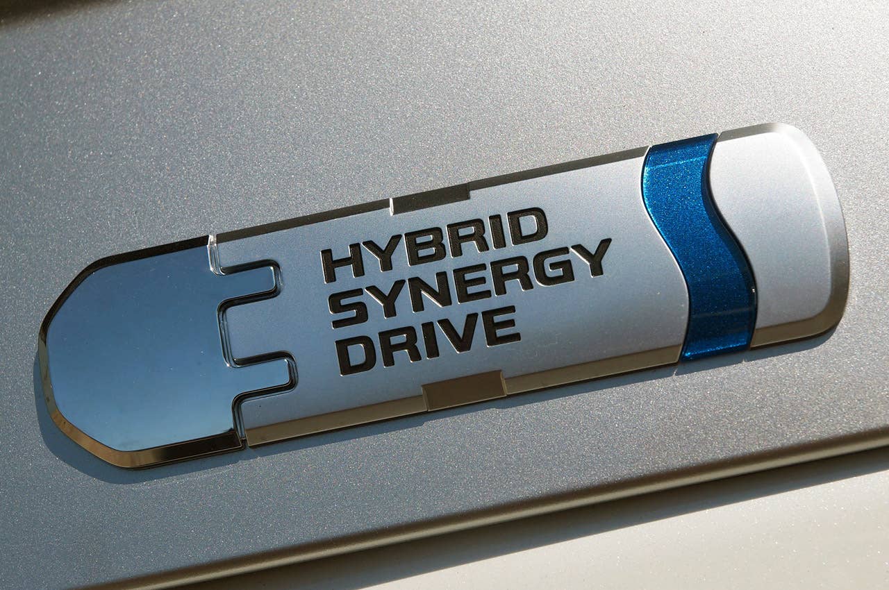 2012 Toyota Prius Plug-In badge