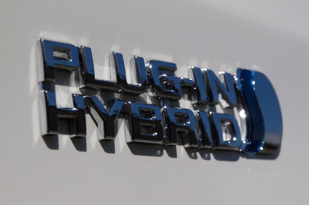 2012 Toyota Prius Plug-In badge