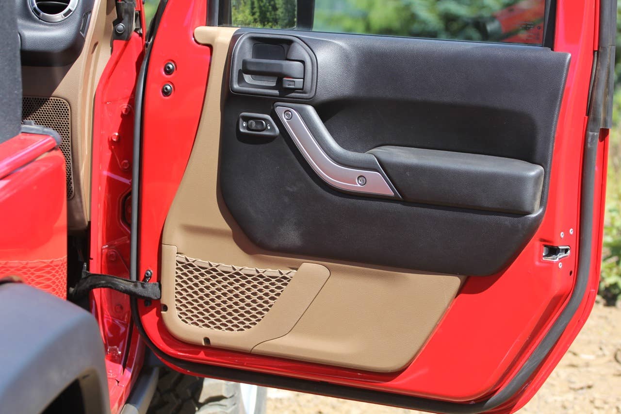 2012 Jeep Wrangler door panel