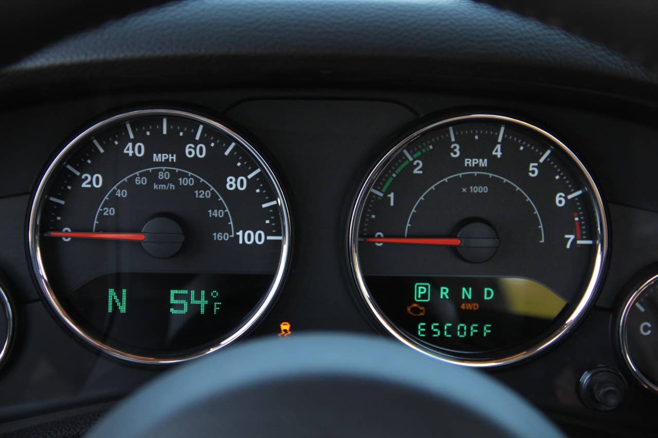 2012 Jeep Wrangler gauges