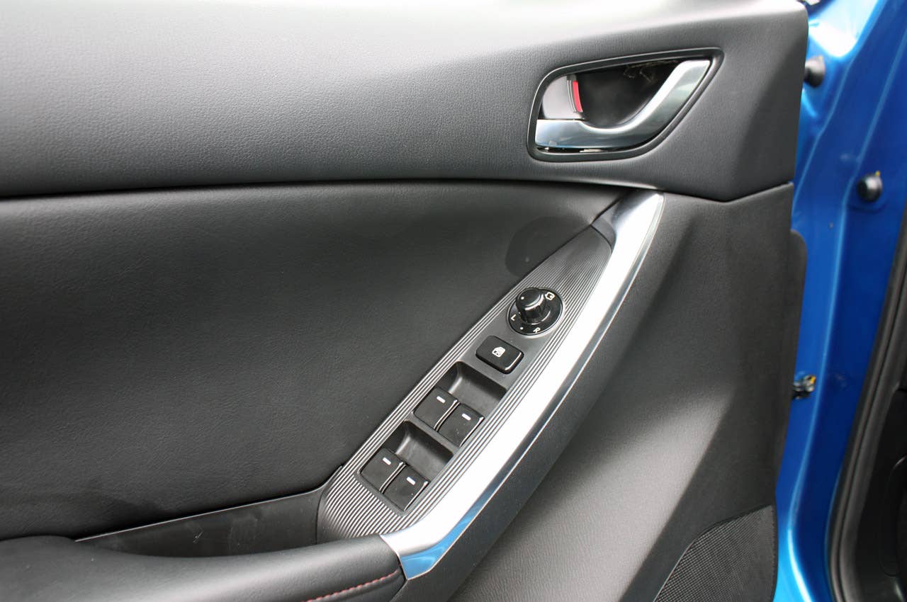 2013 Mazda CX-5 door trim