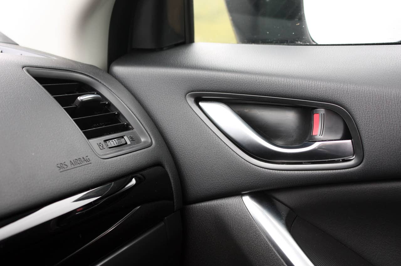 2013 Mazda CX-5 dash and door trim