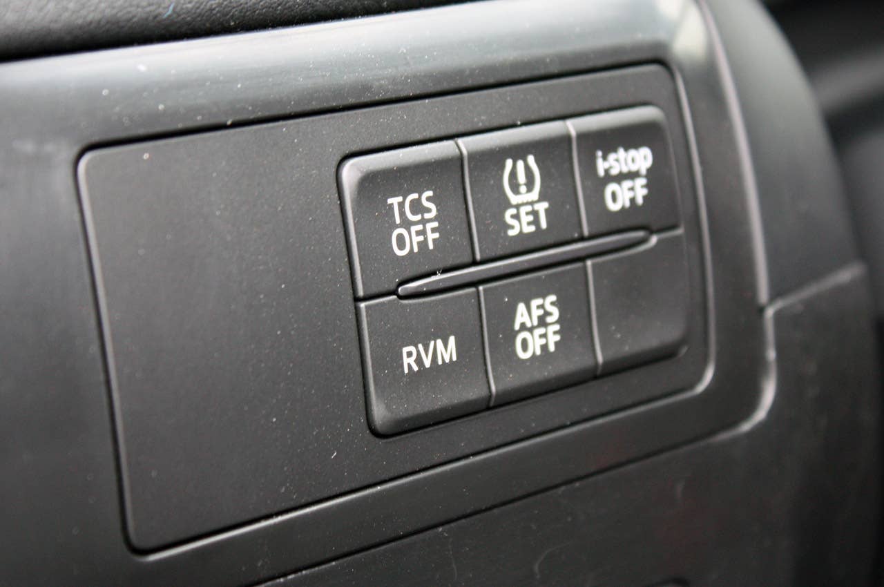 2013 Mazda CX-5 drive settings
