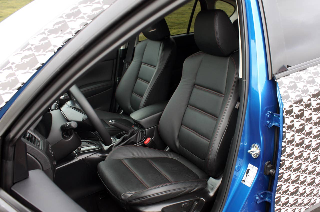 2013 Mazda CX-5 front seats