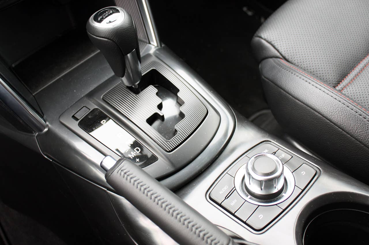 2013 Mazda CX-5 center console