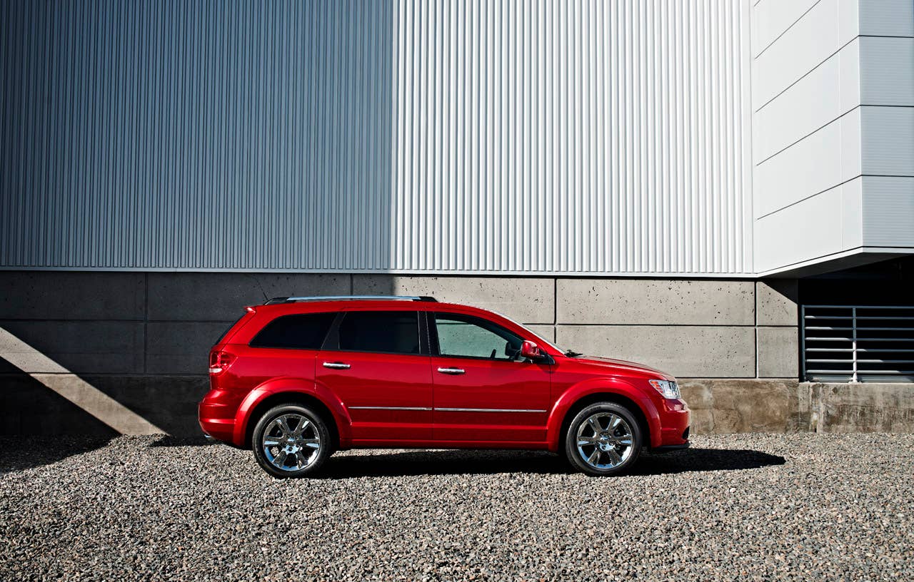 2011 Dodge Journey side