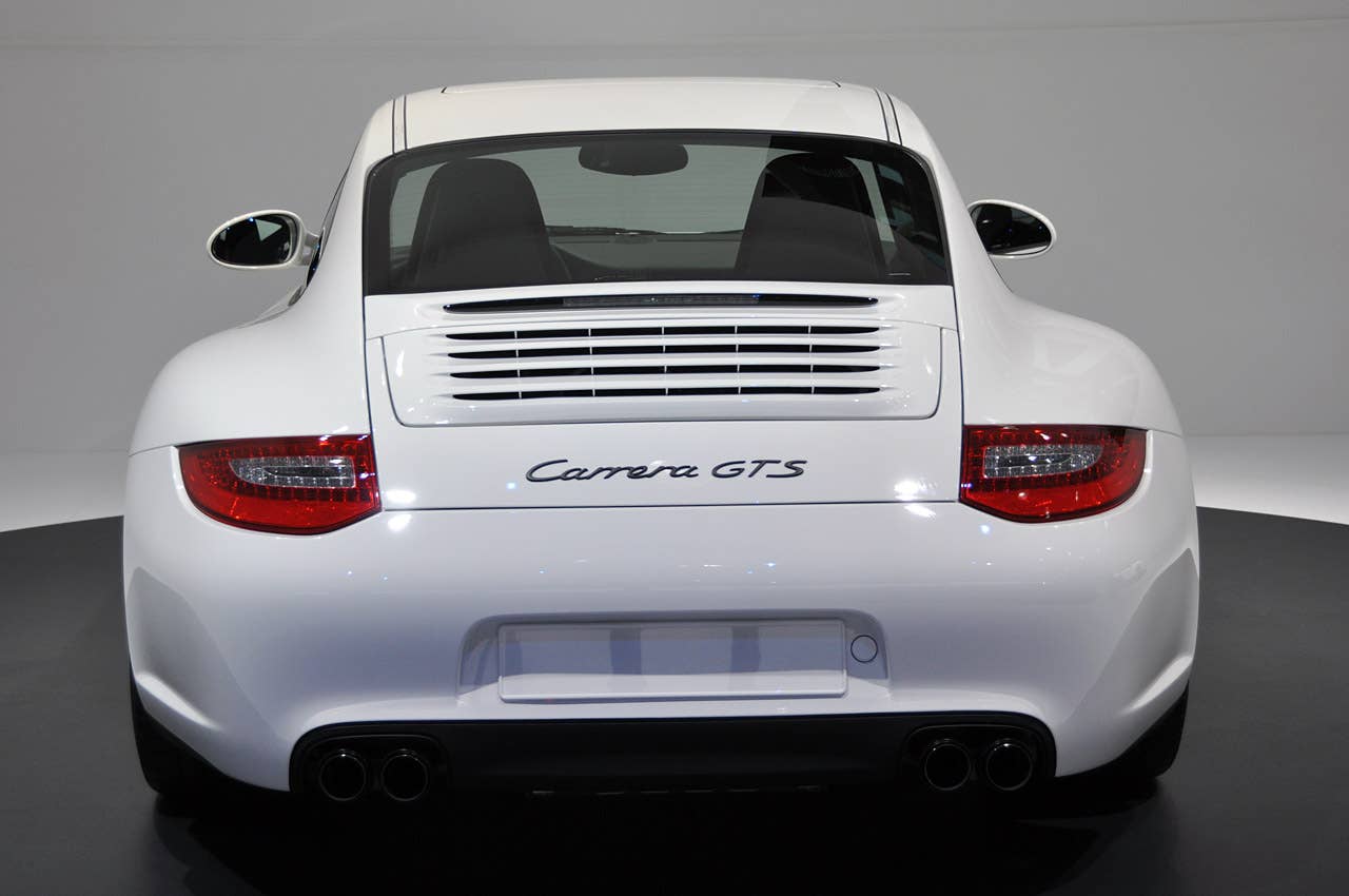 Porsche 911 Carrera GTS