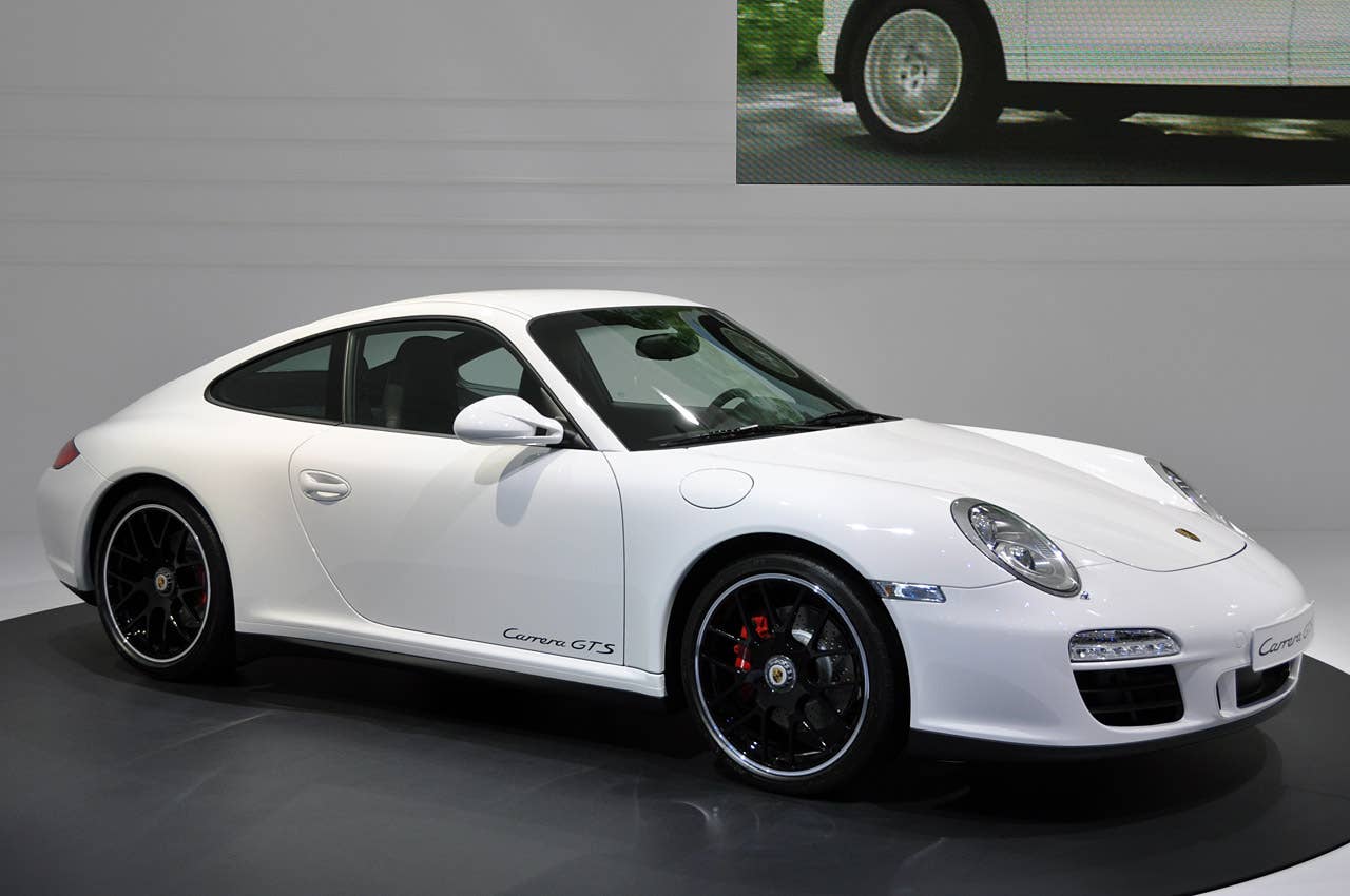 Porsche 911 Carrera GTS