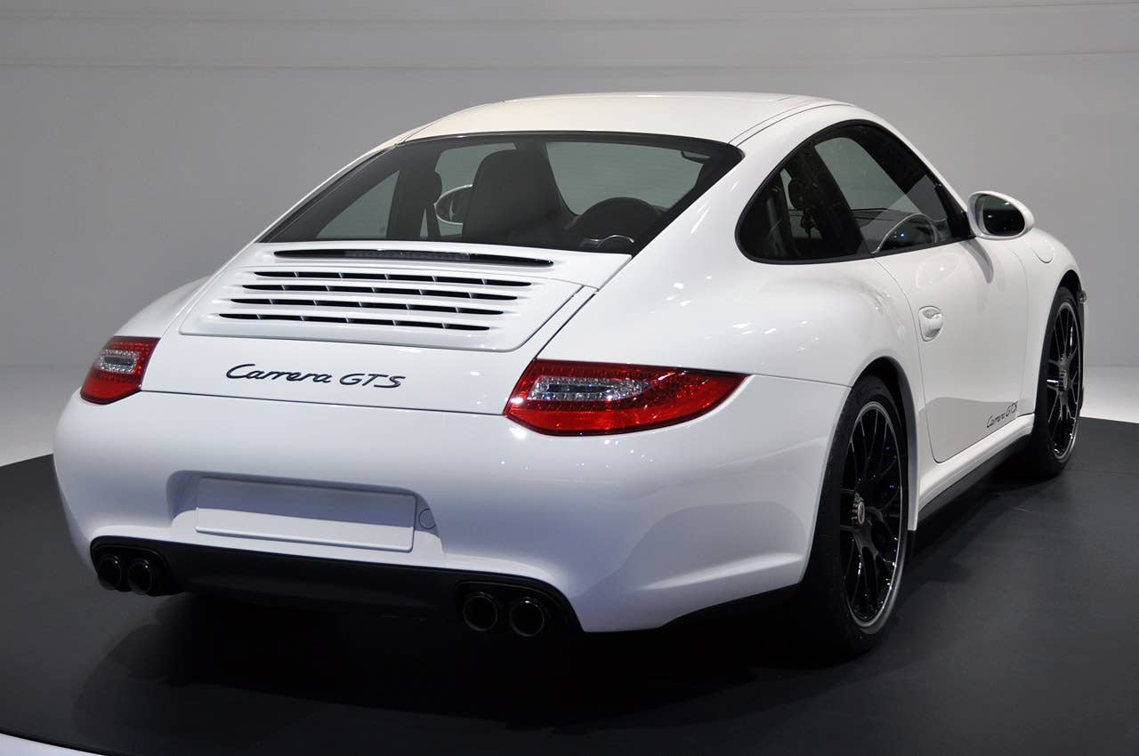Porsche 911 Carrera GTS
