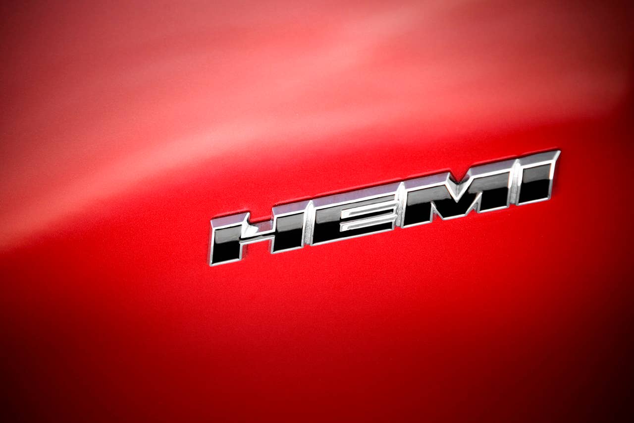 2011 Dodge Charger HEMI badge