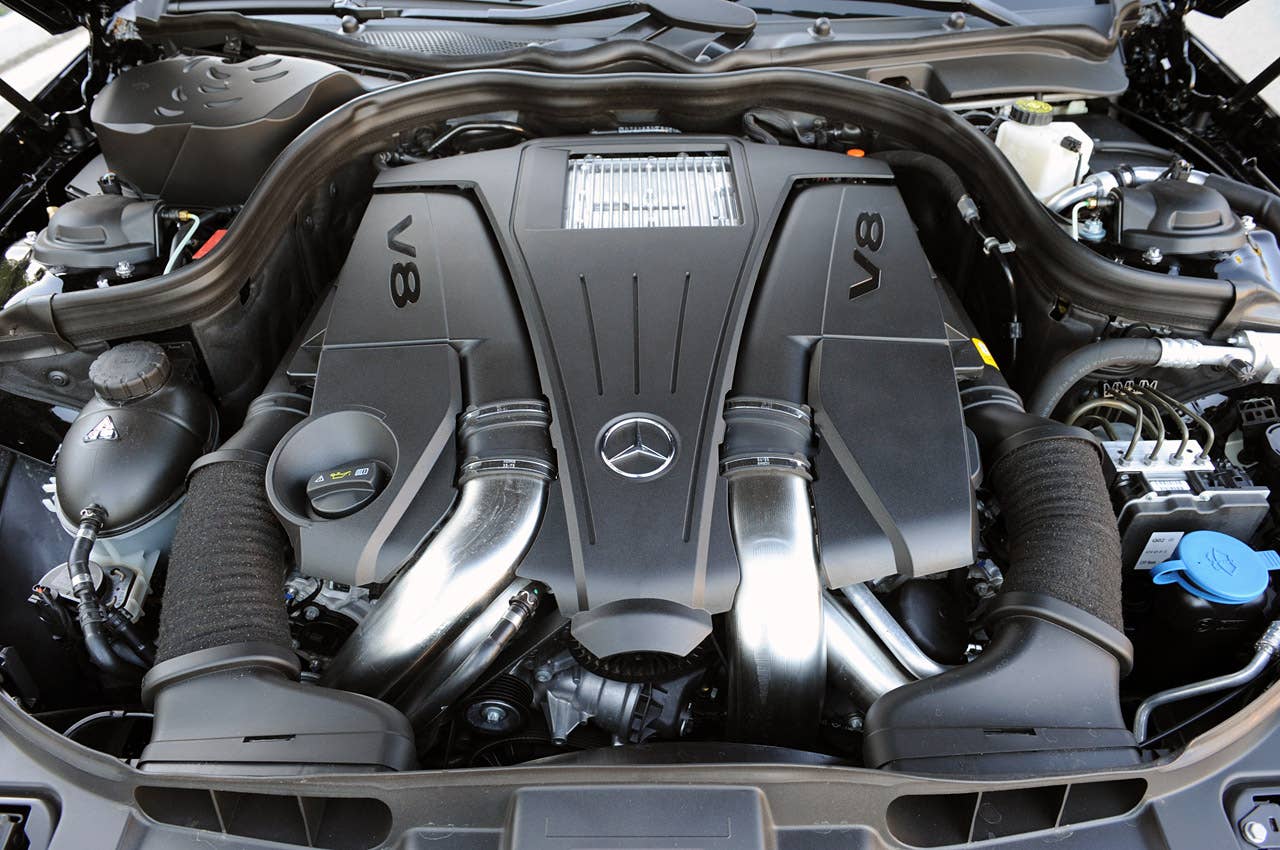 2012 Mercedes-Benz CLS550 engine