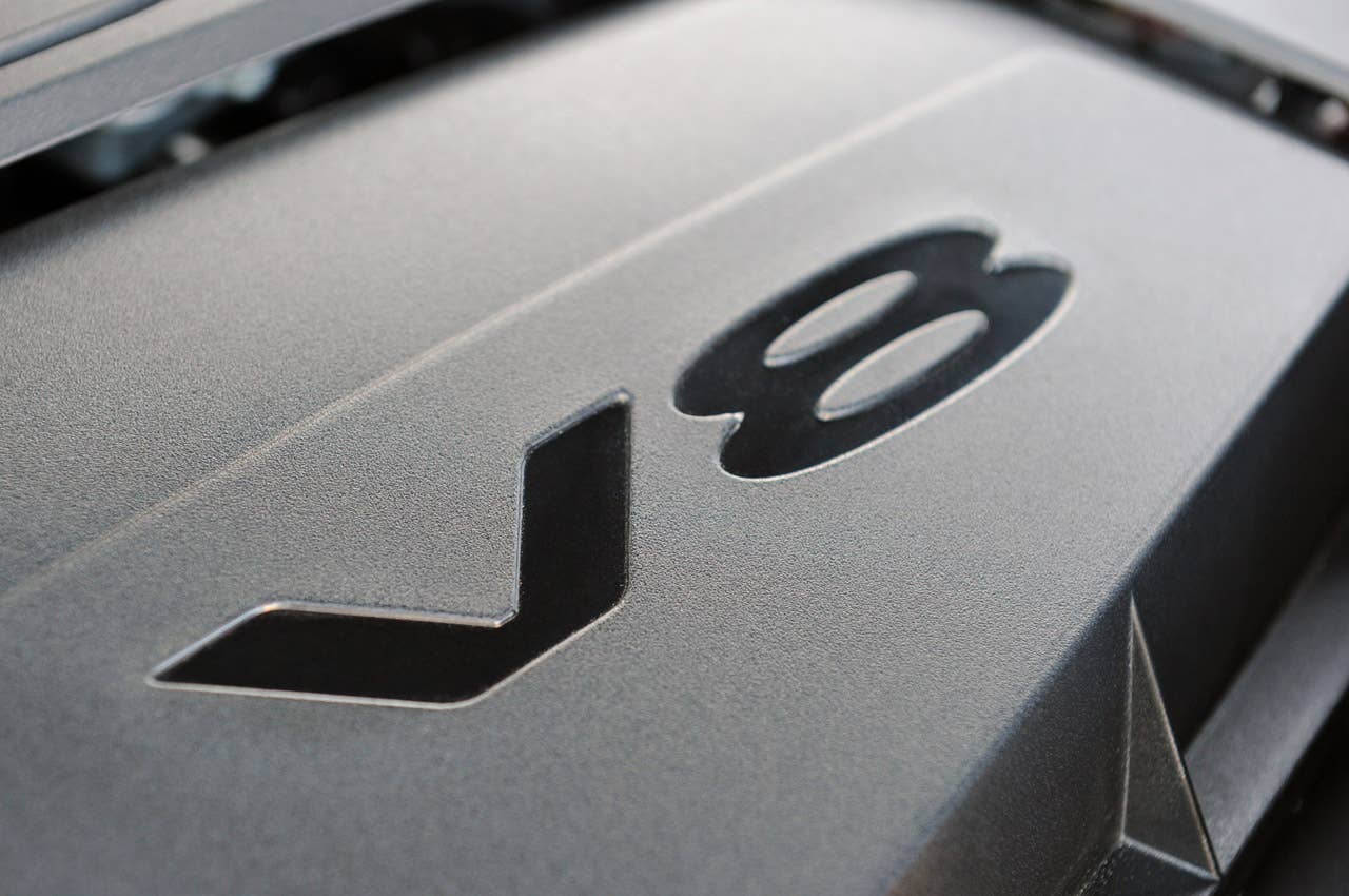 2012 Mercedes-Benz CLS550 engine detail