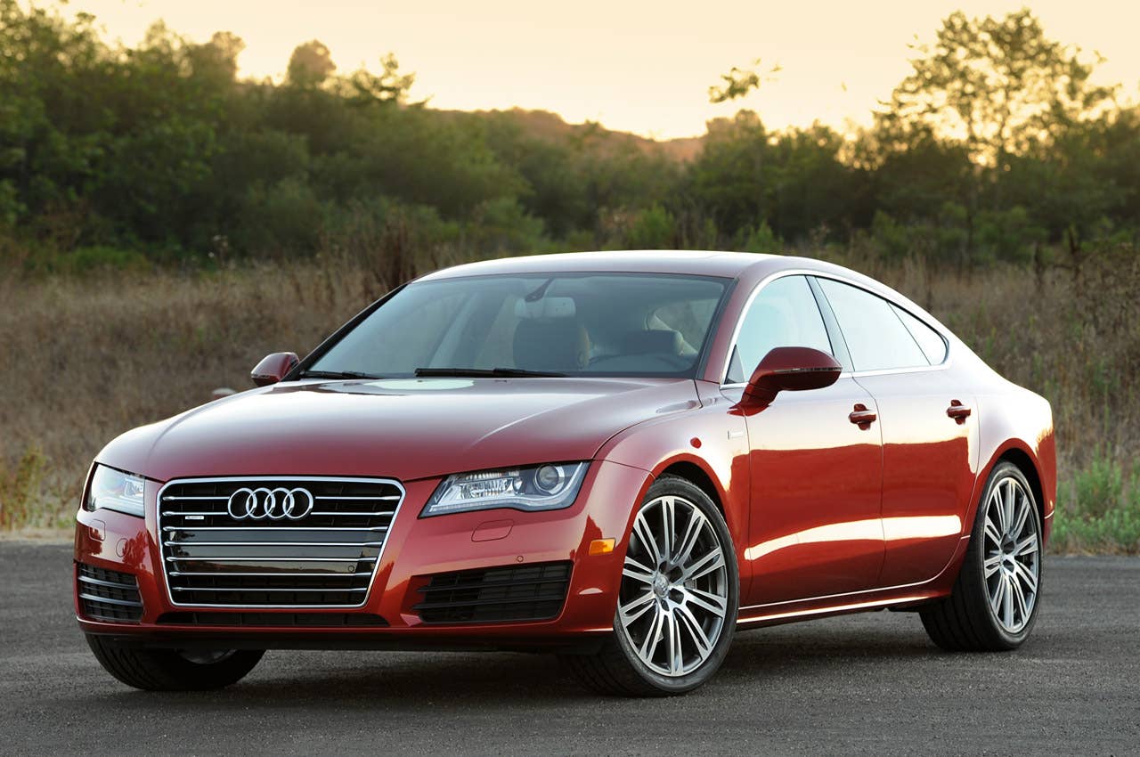 2012 Audi A7 3.0T front 3/4 view