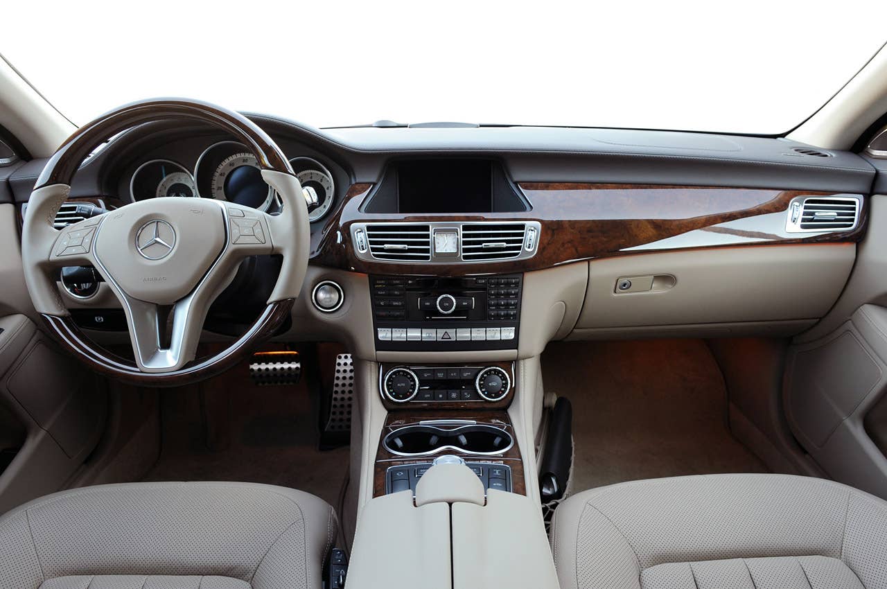 2012 Mercedes-Benz CLS550 interior