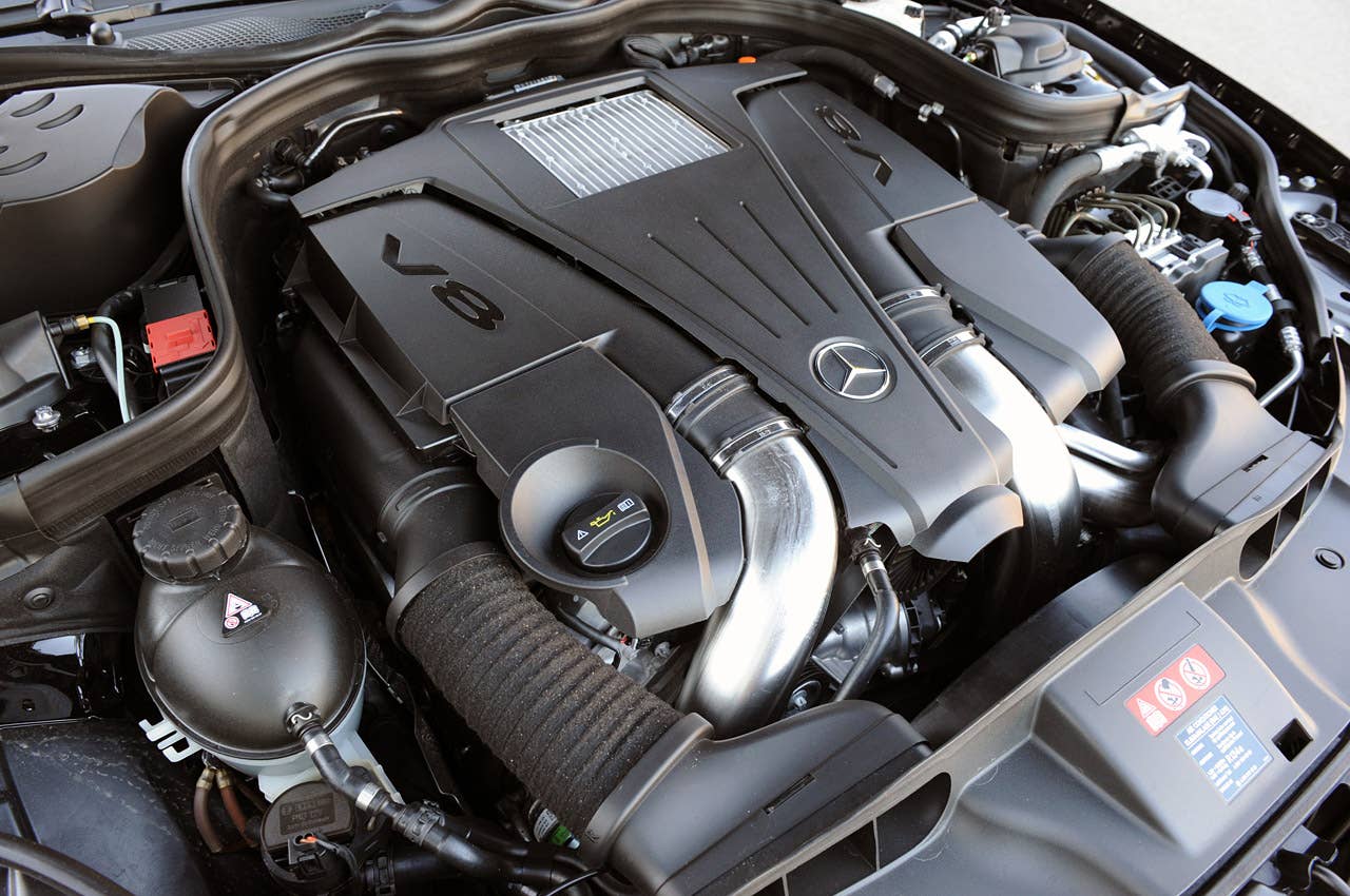 2012 Mercedes-Benz CLS550 engine