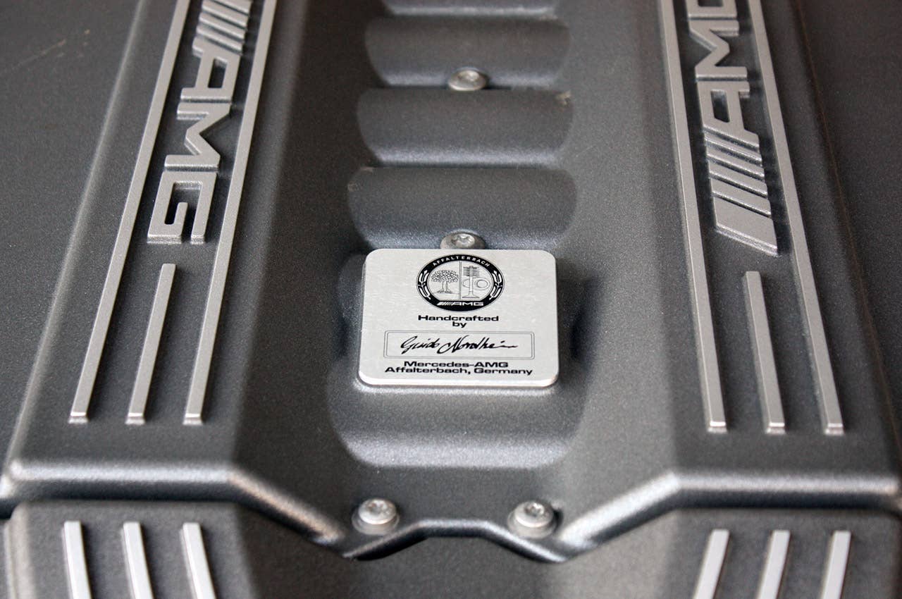 2010 Mercedes-Benz SLS AMG engine