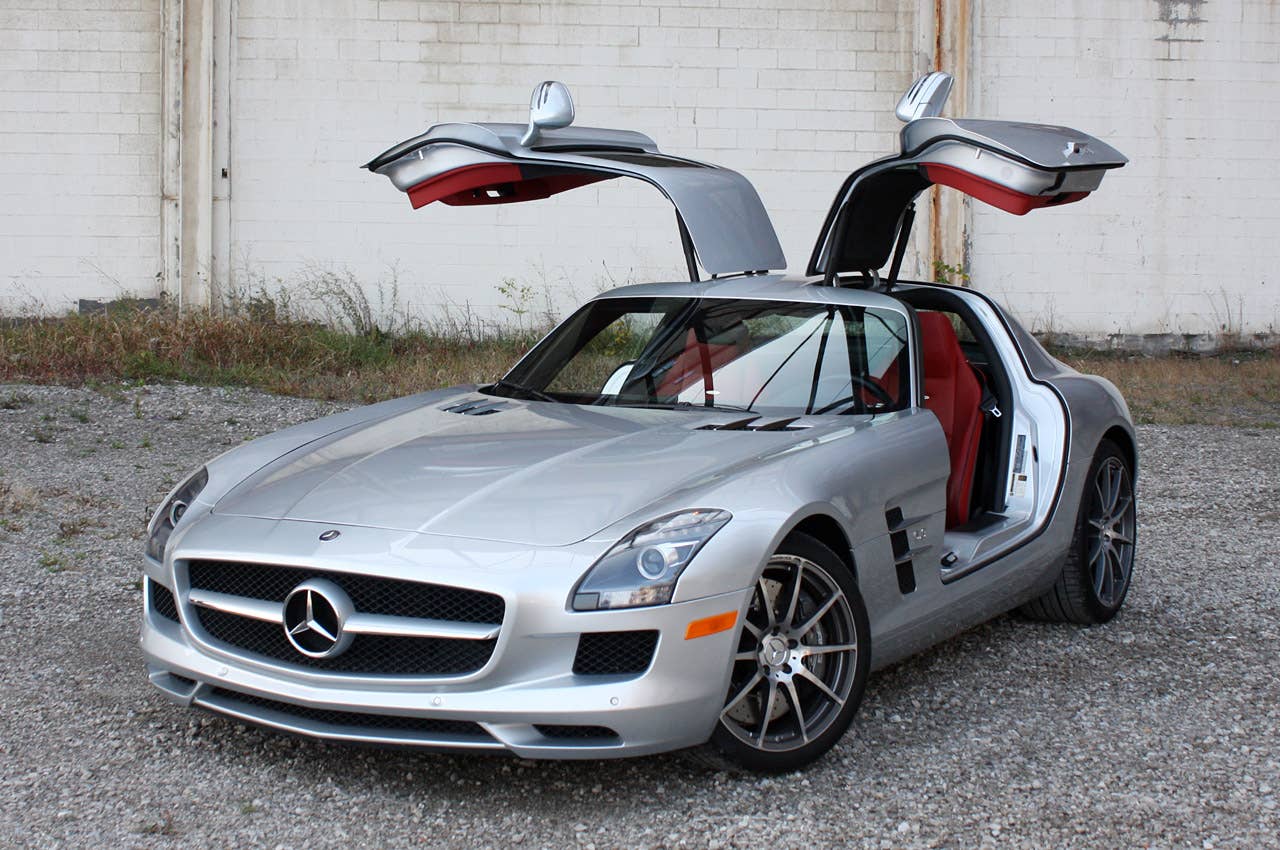 2010 Mercedes-Benz SLS AMG front 3/4 view