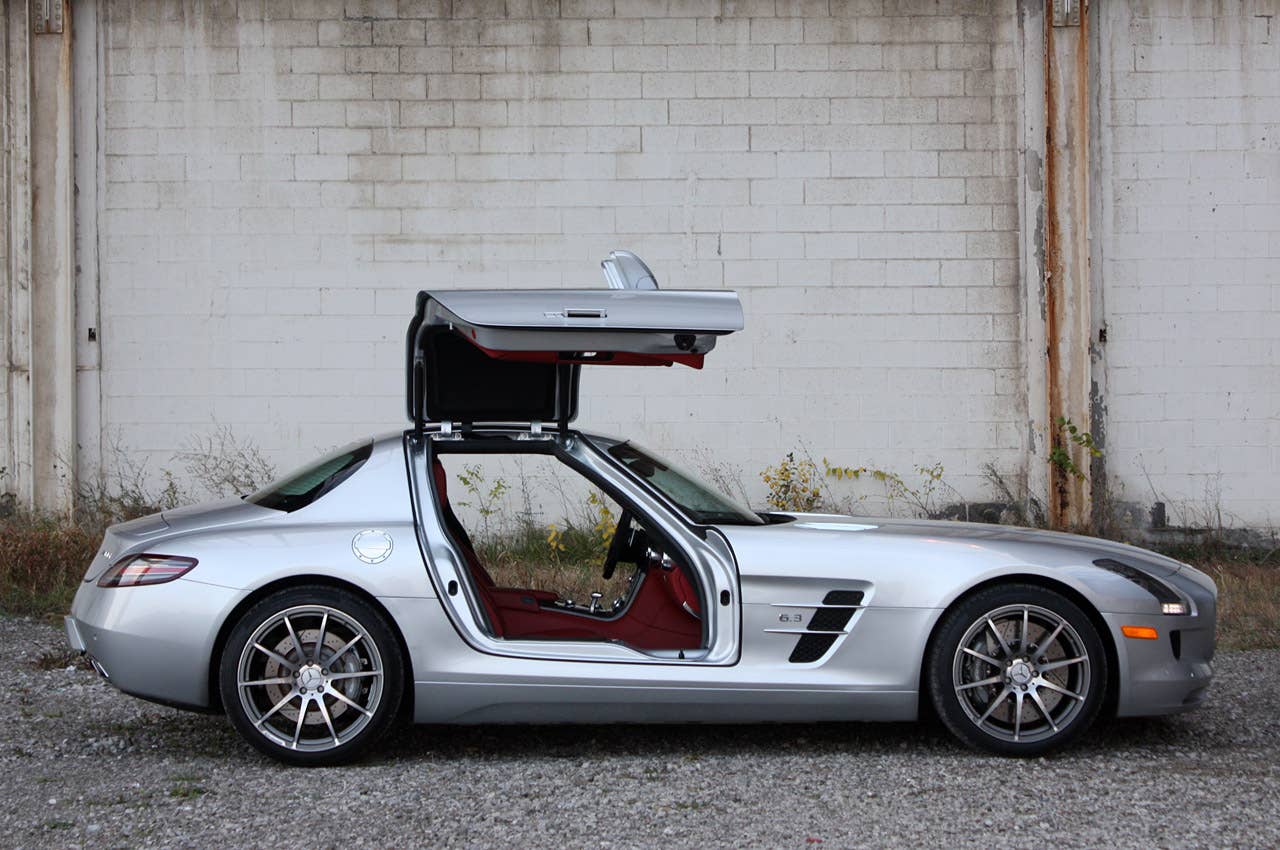 2010 Mercedes-Benz SLS AMG side view