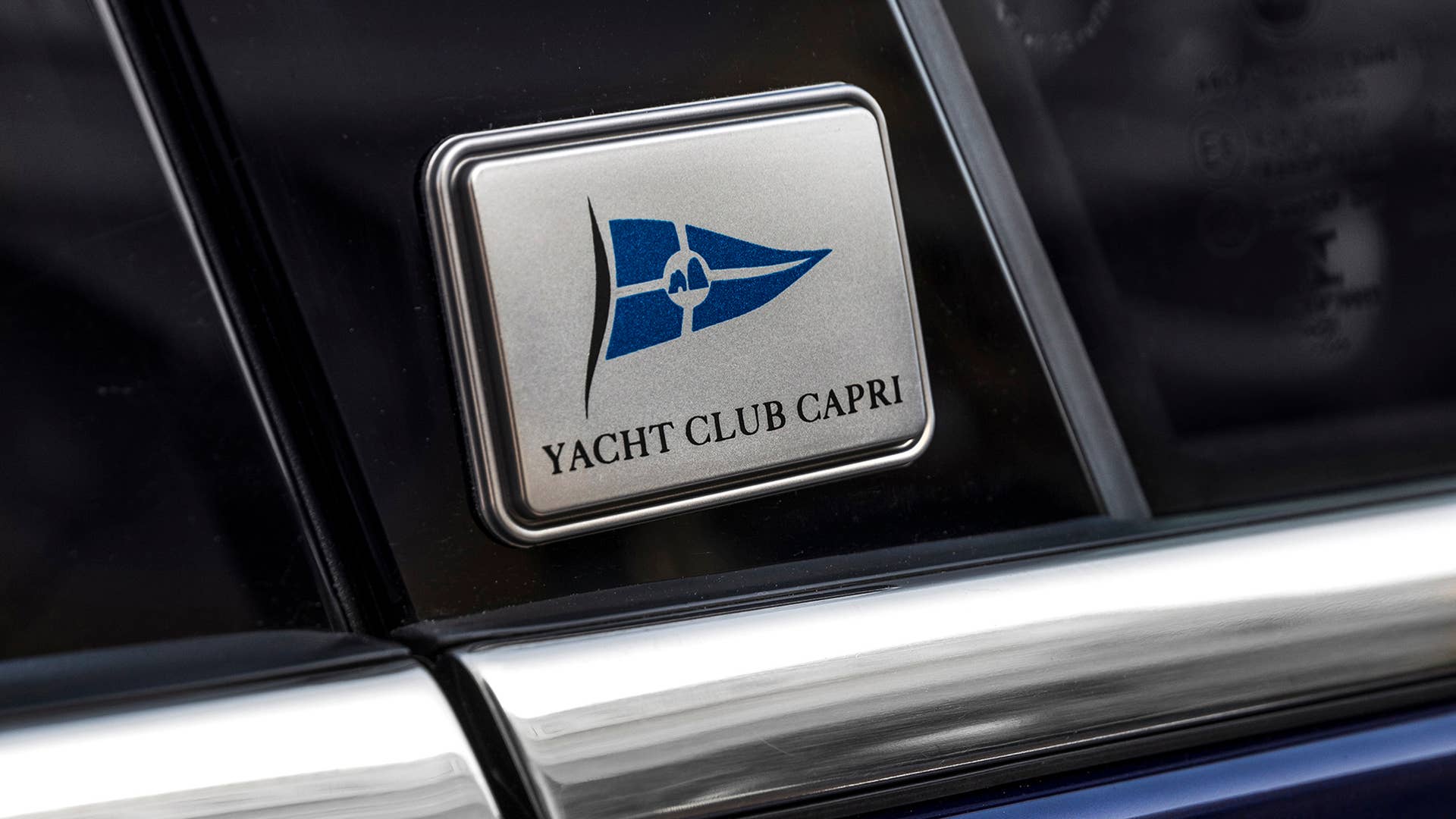2022 Fiat 500X Yacht Club Capri special edition