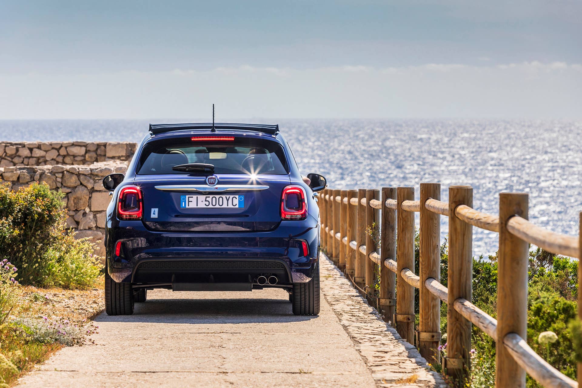 2022 Fiat 500X Yacht Club Capri special edition