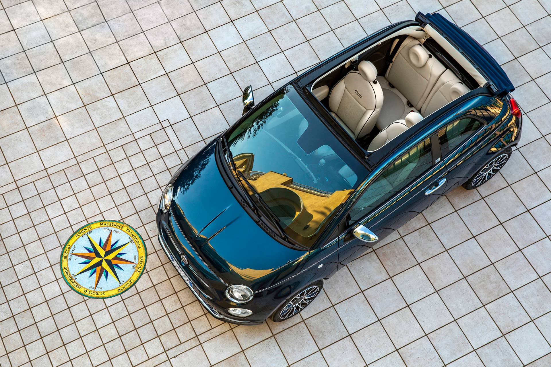 2022 Fiat 500X Yacht Club Capri special edition