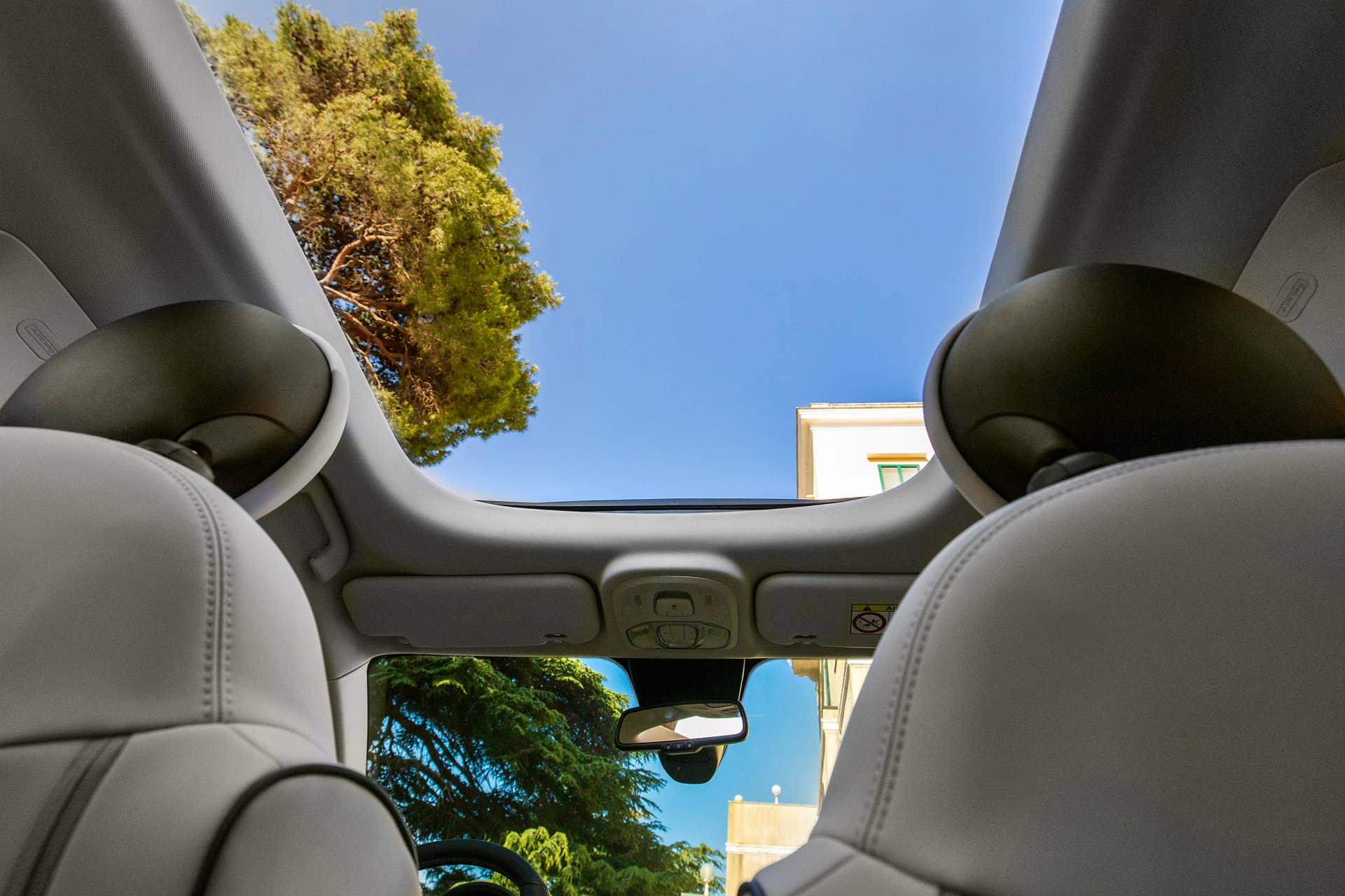 2022 Fiat 500X Yacht Club Capri special edition