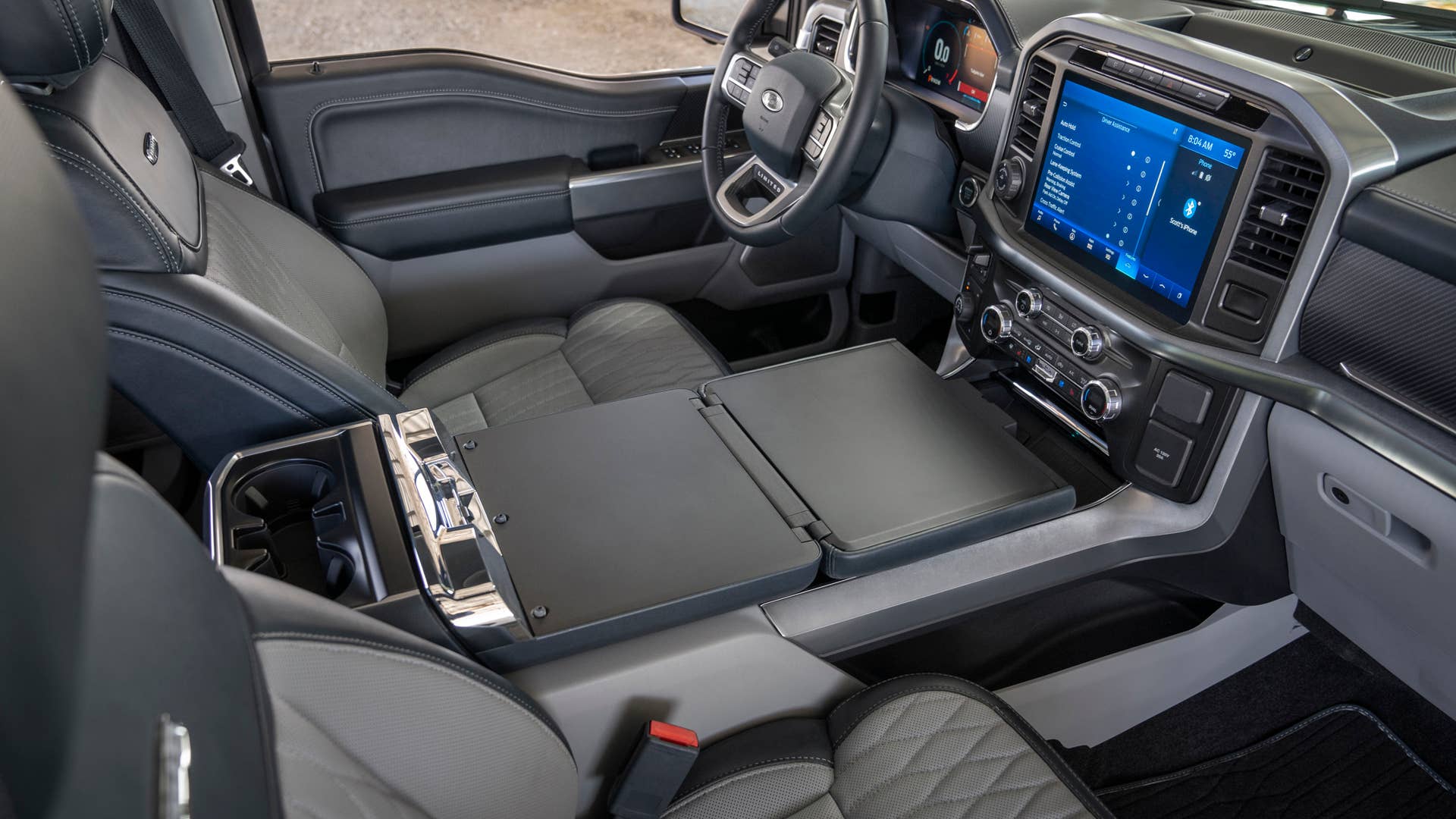 The new Interior Work Surface makes living and working in the cabin easier with a large, ßat deployable surface ideal for signing documents, using a laptop or just enjoying your lunch break. Available in both bench and captainÕs seat conÞgurations from XL to Limited.