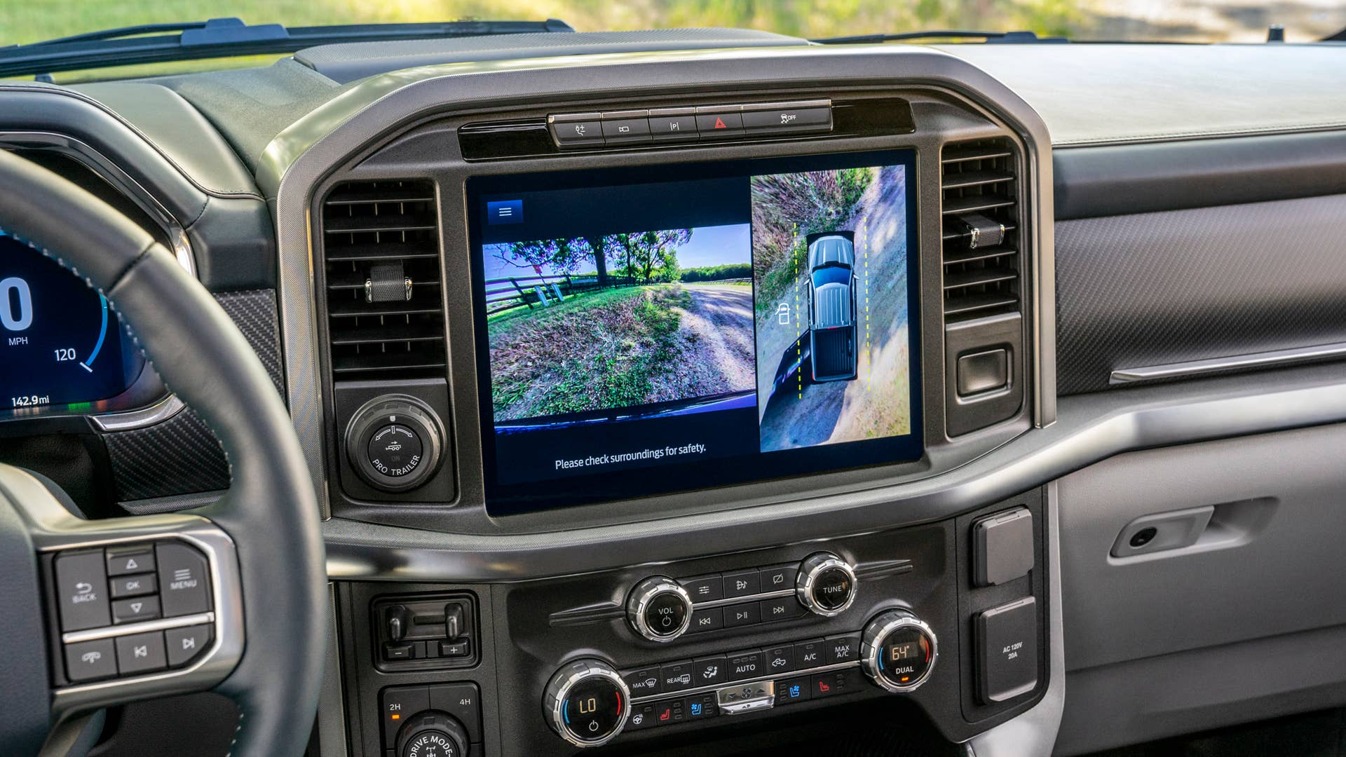 Available 12-inch center screen utilizes Þve high-resolution cameras to provide multiple views including a 360-degree overhead view to make maneuvering in tight spaces easy.