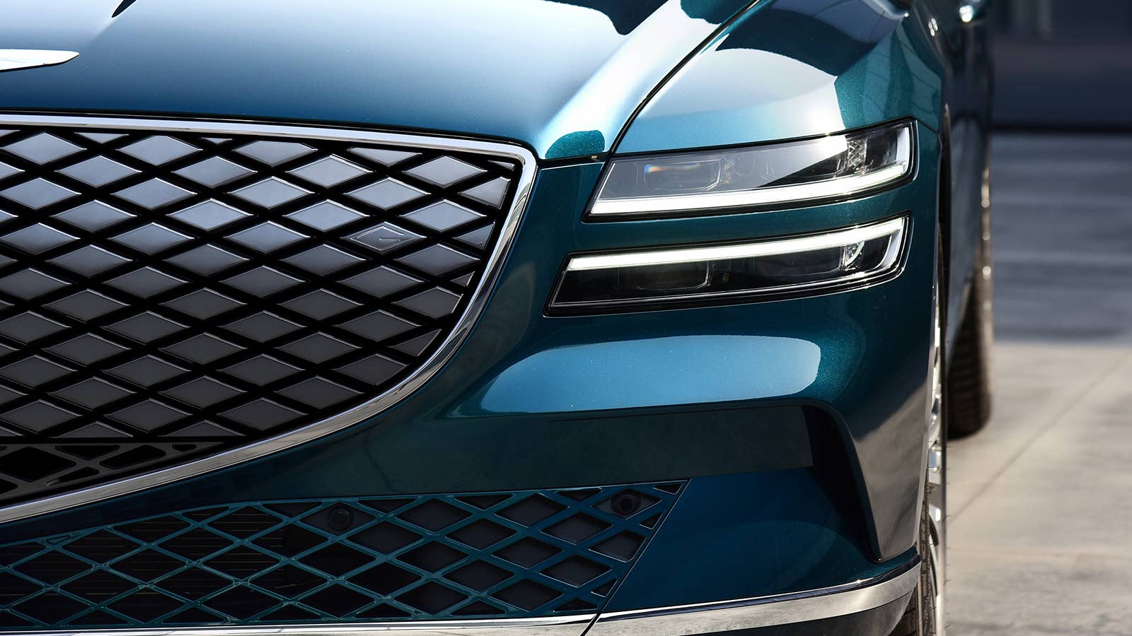 Genesis Electrified G80