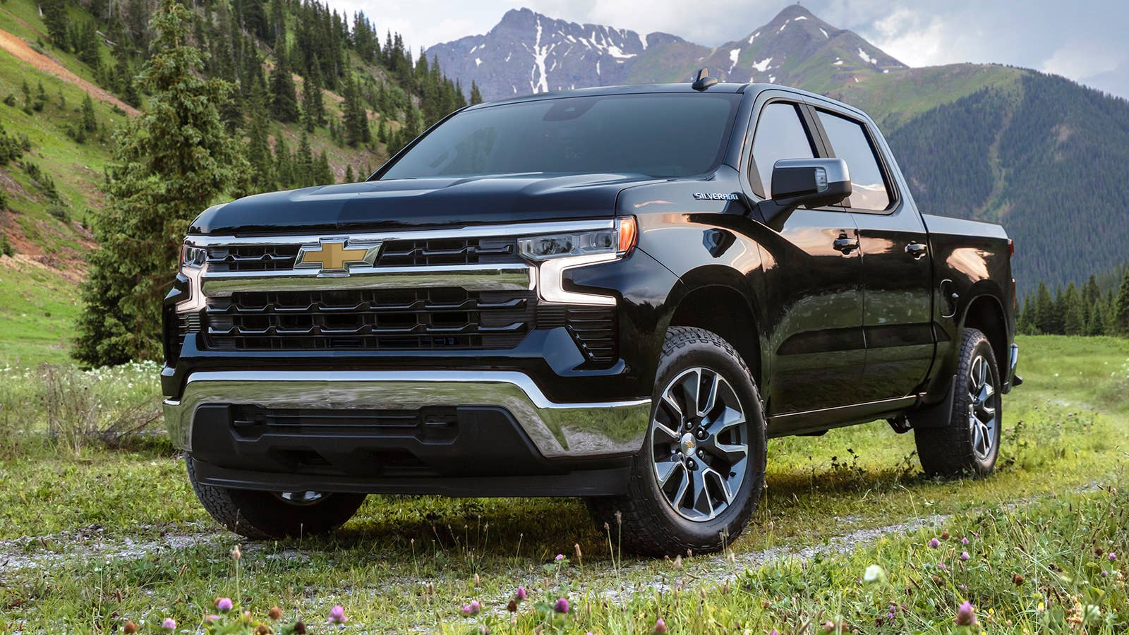 2022 Chevrolet Silverado LT