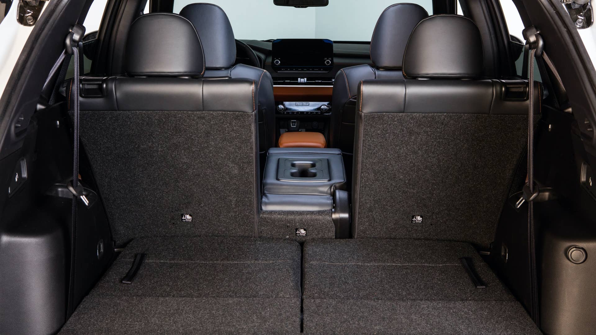2022 Mitsubishi Outlander interior detail shot