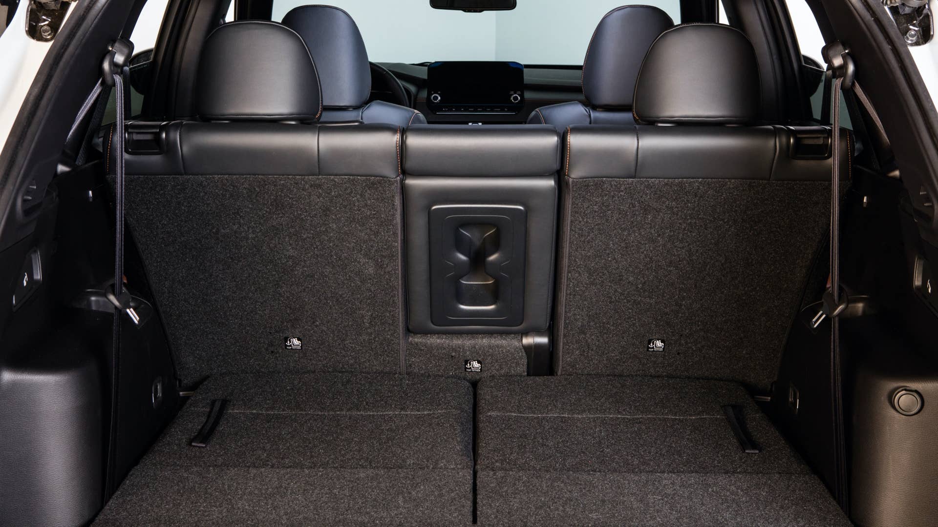 2022 Mitsubishi Outlander interior detail shot
